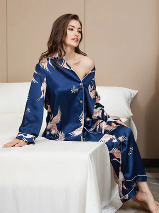 Pyjama 2 Pièces en Soie Imprimée à Liseré Contrastant
