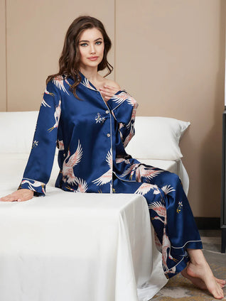 Pyjama 2 Pièces en Soie Imprimée à Liseré Contrastant